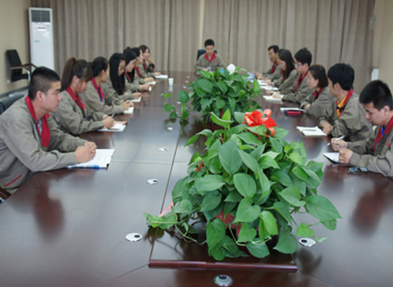 恒達鋼結(jié)構(gòu)會議室